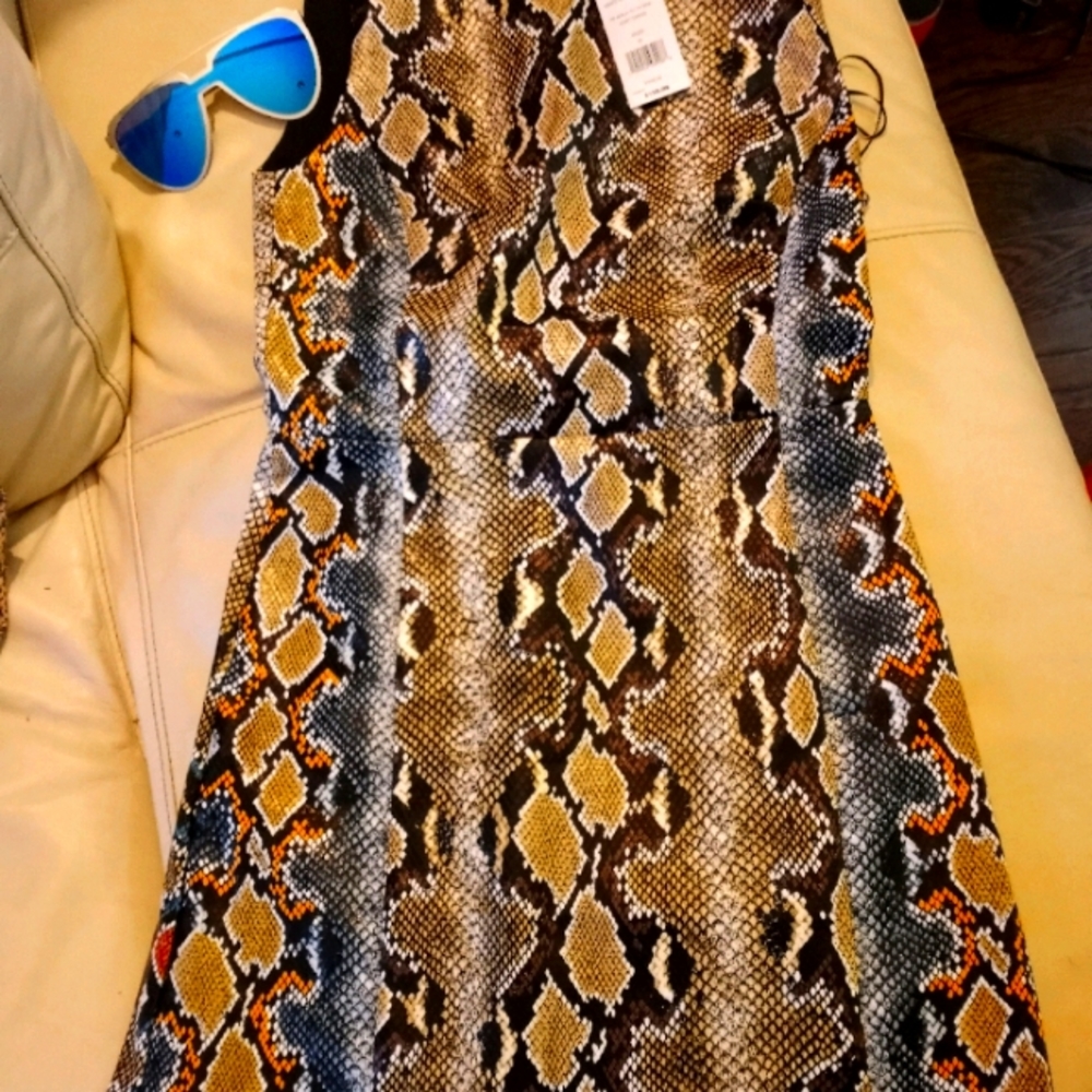 Snake skin print women's short sleeveless dress